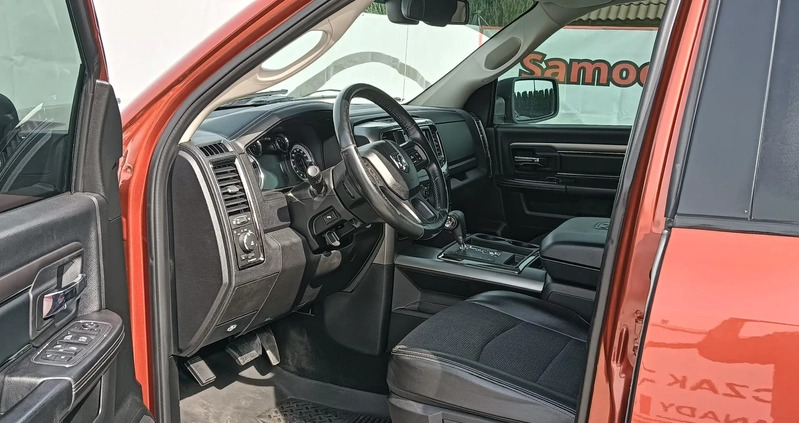 Dodge RAM cena 108900 przebieg: 298000, rok produkcji 2013 z Grójec małe 352